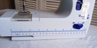 Máquina de Coser Jata MC675N Mini