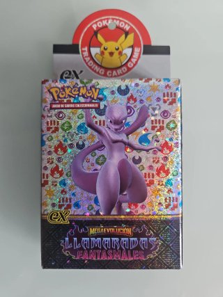 Caja pokemon, 30 cartas y Contiene sorpresa aparte