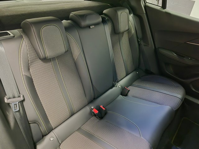 PEUGEOT 2008 GT 1.5 BHDI 130CV EAT8