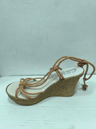 Sandalias plataforma nuevas de piel Talla 40