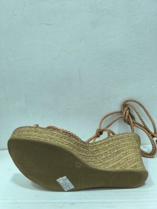 Sandalias plataforma nuevas de piel Talla 40