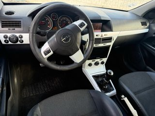 Opel Astra 2006