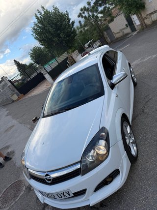 Opel Astra 2006