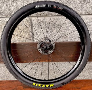 Ruedas 29” DT Swiss XRC 1200 Carbono 30mm