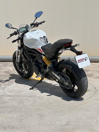 Ducati Monster 797 2021