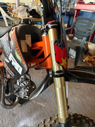 MONSTERPRO 125 c7 Limited Edition