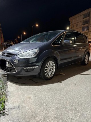 Ford S-MAX 2011