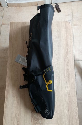 Bolsa sillín APIDURA Expedition Saddle Pack 17L