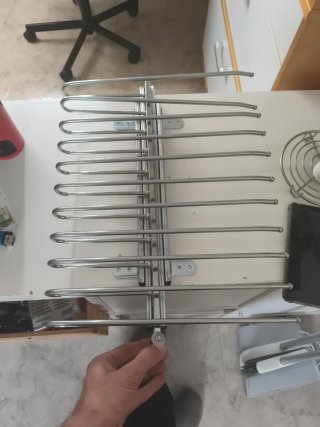 Colgador de pantalones para armario