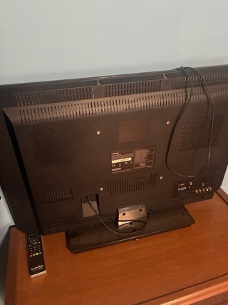 Toshiba 32 LCD TV