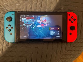 Nintendo Switch Azul y Rojo