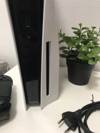IMPECABLE PS5 fat con lector + mando