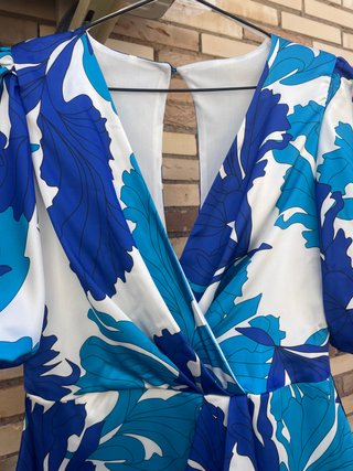 Vestido midi de invitada NUEVO de Herysa