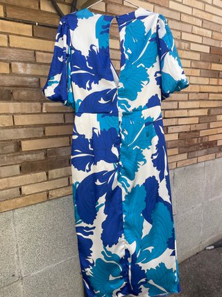 Vestido midi de invitada NUEVO de Herysa