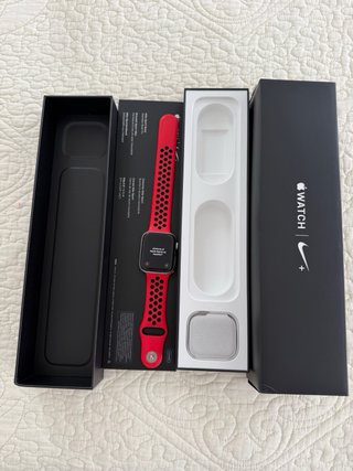 Apple Watch Series 4 44mm GPS + LTE