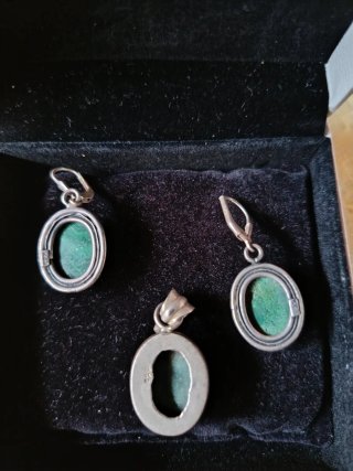 Conjunto Colgante y Pendientes Malaquita