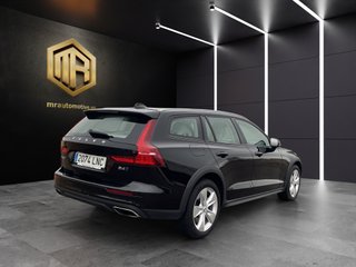 V60 2.0 B4 (D) AWD Cross Country AUTO