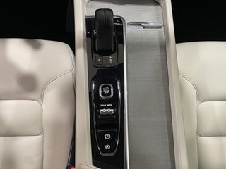 V60 2.0 B4 (D) AWD Cross Country AUTO
