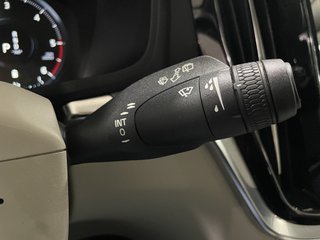 V60 2.0 B4 (D) AWD Cross Country AUTO