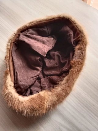 Cappello russo donna beige/marrone