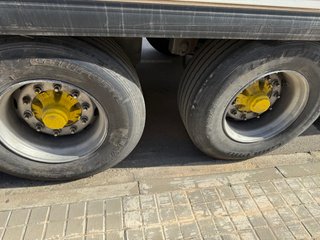 Conjunto Tractora DAF con Frigo SOR