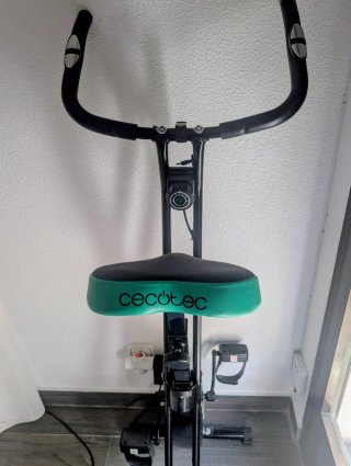 Bicicleta Estática Cecotec X-Bike cómo nueva