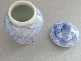 Set 2 Vasetti Porcellana Decorati Blu e Rosa
