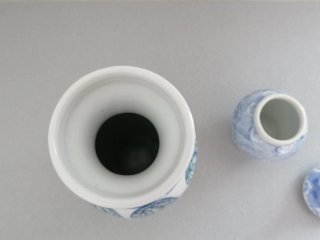 Set 2 Vasetti Porcellana Decorati Blu e Rosa