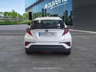 Renting - TOYOTA C-HR 1.8 125H Advance