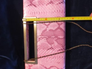 Bolso imitación serpiente rosa