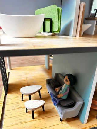 Casa de muñecas de madera