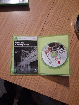 Juego Xbox 360 Grand Theft Auto IV