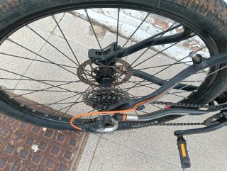 Bicicleta Orbea MTB Negra y Naranja