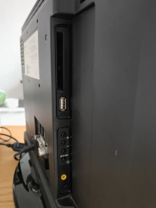 Televisor OKI Negro