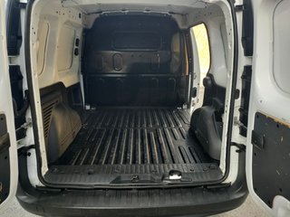 Nissan NV250