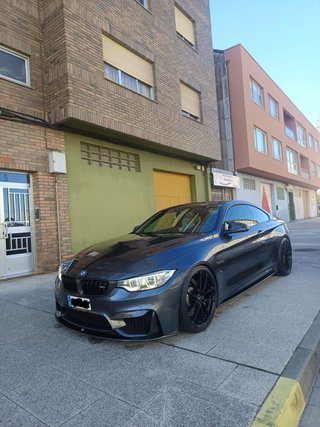 BMW M4 2015