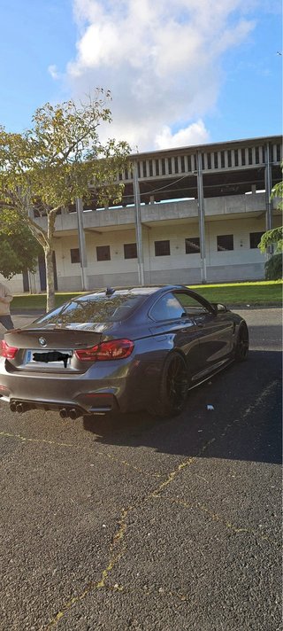 BMW M4 2015