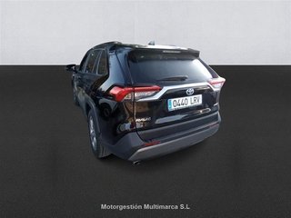 Renting - TOYOTA RAV4 2.5l 220H Advance