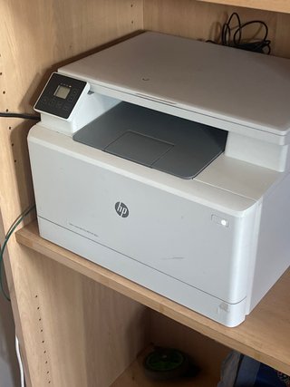 Stampante multifunzione HP Color LaserJet Pro MFP M182n