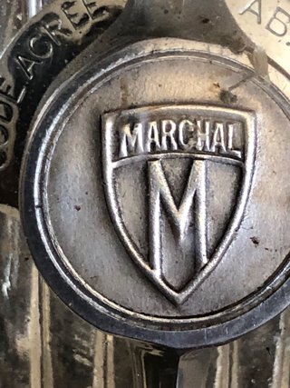 Faro Coche antiguo 1928