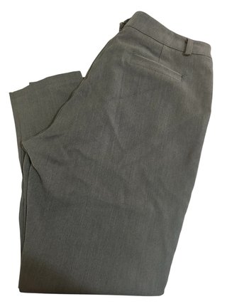 Pantaloni grigi con catena