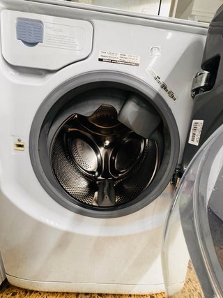Lavasecadora Hotpoint 10kg/7kg con garantía
