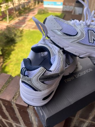 New Balance 530 Blanco Azul Marino Plata
