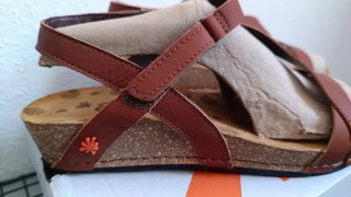 Sandalias THE ART COMPANY sin estrenar, camel,