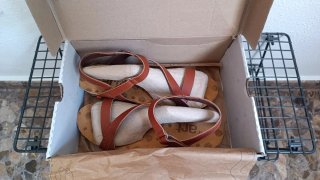Sandalias THE ART COMPANY sin estrenar, camel,