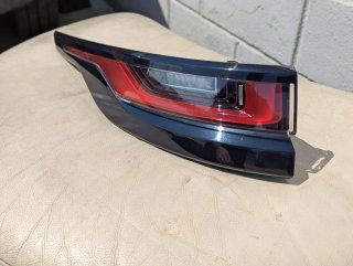 Piloto Trasero Izquierdo Range Rover Velar 2019