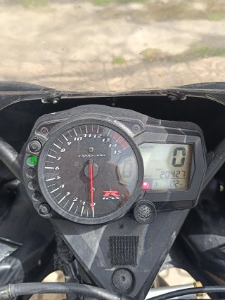Suzuki GSXR 1000 K5/K6 Circuito