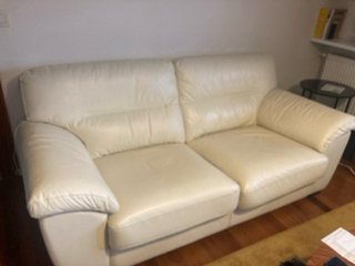 Sofá polipiel beige 3 plazas