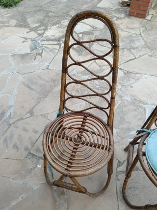 Set 3 Sillas Ratan Vintage Marca local.
