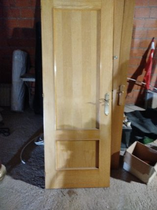 Puerta de roble